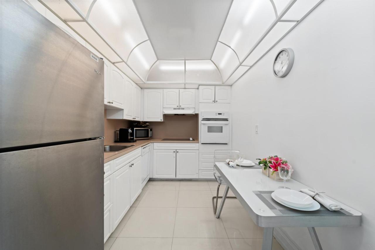 הוליווד Luxury Beachfront Condo Private Beach Access, Pool & Game Room!!! מראה חיצוני תמונה